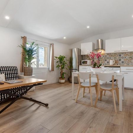 Flamingo Center Clemenceau Apartment Beziers Bagian luar foto